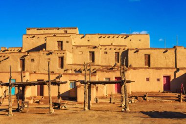 Eski konut Taos Pueblo, New Mexico