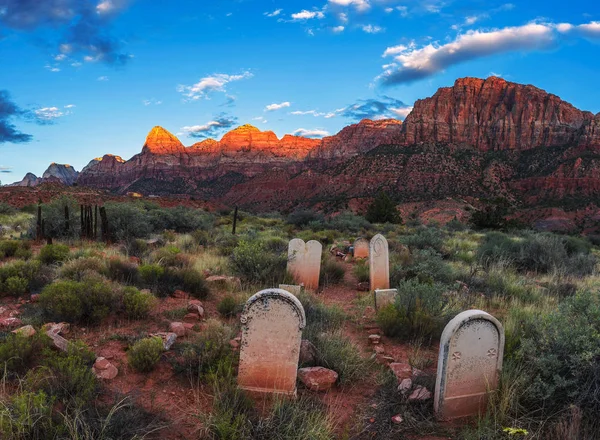 Historic pioneer cemetery in Springdale, Utah — Stock Photo, Image