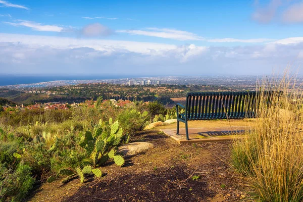 Huntington ve Newport Beach California Vista Ridge parkında her bakıldığında — Stok fotoğraf