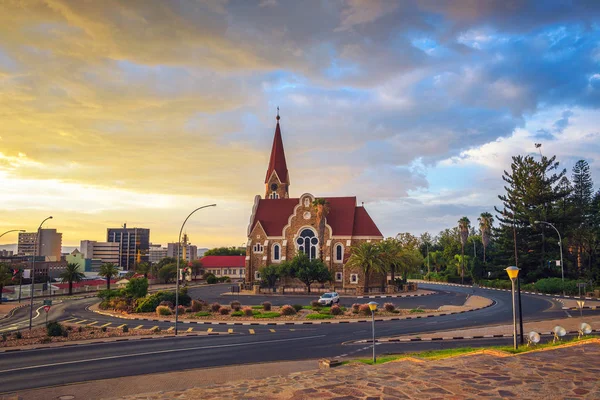 Puesta de sol dramática sobre Christchurch, Windhoek, Namibia —  Fotos de Stock