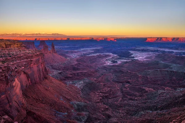 Zonsondergang boven Canyonlands National Park, Utah — Stockfoto