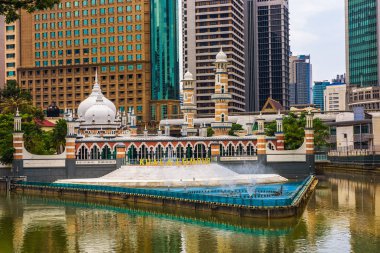 Kuala Lumpur merkezinde Mescid Jamek Camii, Malezya