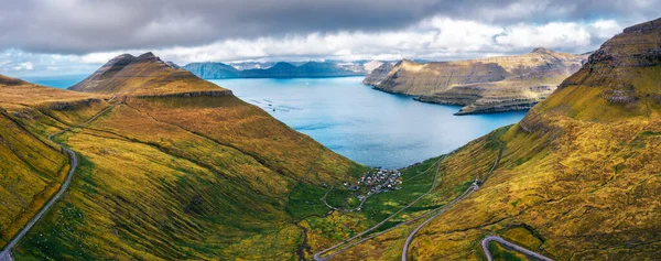 Aerial panorama of mountains around village of Funningur on Faroe Islands — Stock Photo, Image