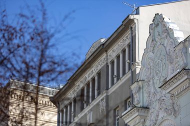 Tipik Moskova ev mimarisi