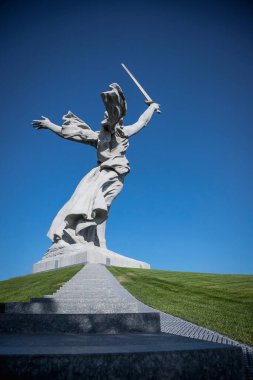 Volgograd, Rusya, 22 Eylül 2020. Mamaev Kurgan. Anavatan Anıtı. Tarihi anıt.