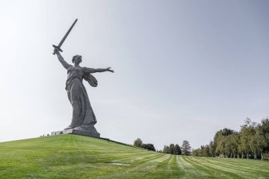 Volgograd, Rusya, 22 Eylül 2020. Mamaev Kurgan. Anavatan Anıtı. Tarihi anıt.