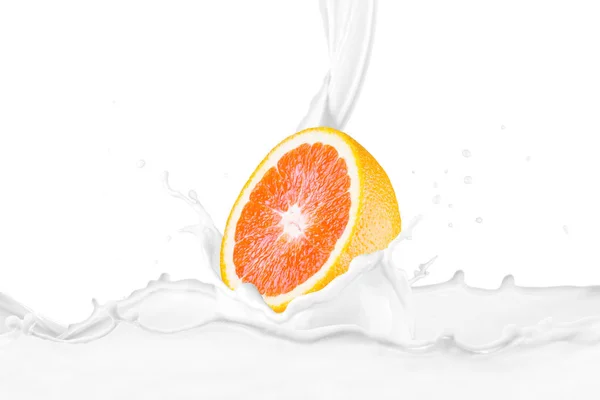 Milk Pouring Fresh Halved Orange Fruit Splashes — Stock Photo, Image