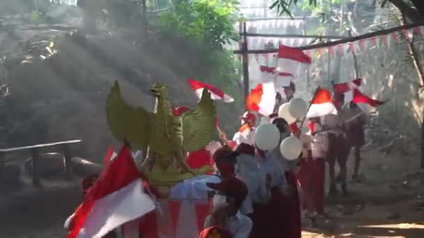 Augusti 2020 Yogyakarta Indonesien Indonesisk Student Karneval För Indonesien Självständighetsdagen — Stockvideo