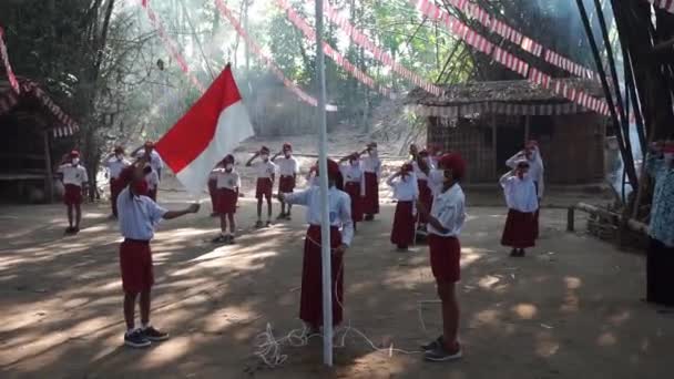 Agustus 2020 Yogyakarta Indonesia Penghormatan Mahasiswa Pada Upacara Hari Kemerdekaan — Stok Video