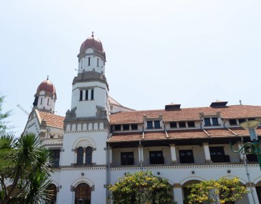 Semarang, Endonezya 'daki ünlü sömürge binası Lawang Sewu.