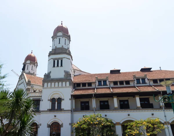 Semarang, Endonezya 'daki ünlü sömürge binası Lawang Sewu.