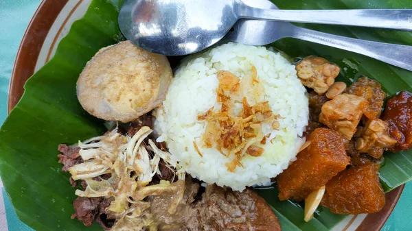 Nasi Gudeg Krecek Traditionell Mat Från Yogyakarta Indonesien Tillverkad Jake — Stockfoto