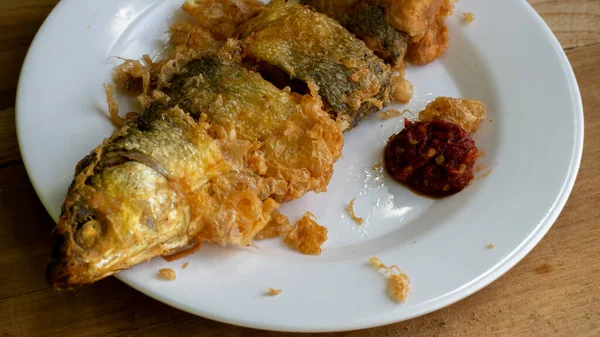 Bandeng Presto Goreng Smažené Křehké Mléčné Ryby Podávané Tradičními Postranními — Stock fotografie