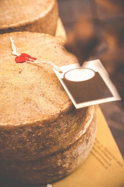 Gekruide Pecorino Kaas Toscane Italië Europa — Stockfoto