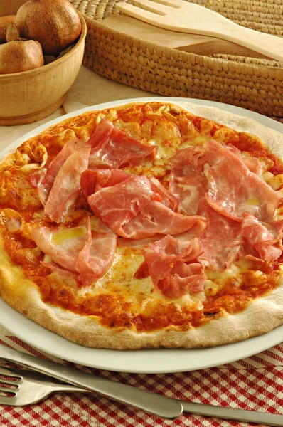이탈리아와 피자의 클로즈업 — 스톡 사진
