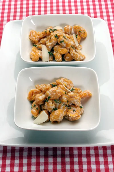 Macarrão Gnocchi Feito Abóboras Com Queijo Parmesão Tomilho Itália — Fotografia de Stock