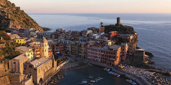 Vernazza Cinque Terre Italia Playa — Foto de Stock