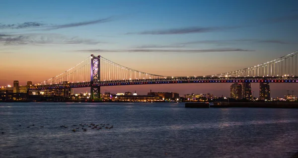 Ben Franklin Bridge Philadelphia Sun Set — Stockfoto
