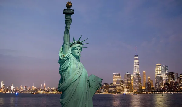 Ciudad Nueva York Manhattan Skyline Centro Después Del Atardecer — Foto de Stock