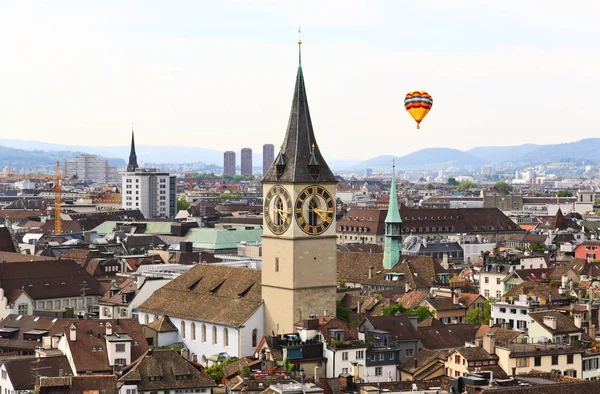 Flygfoto Över Zürich Stadsbild Från Tornet Berömda Tvillingtorn Domkyrkan — Stockfoto