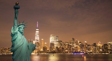 New York şehri Manhattan şehir merkezi Geceleri gökyüzü