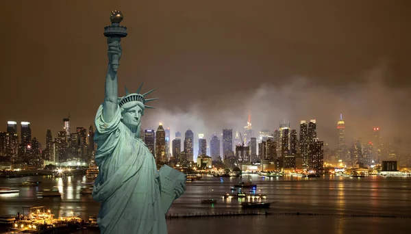 Notte Dello Skyline New York Dopo Fuochi Artificio Del Luglio — Foto Stock