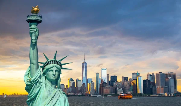 Ciudad Nueva York Manhattan Skyline Centro Atardecer — Foto de Stock