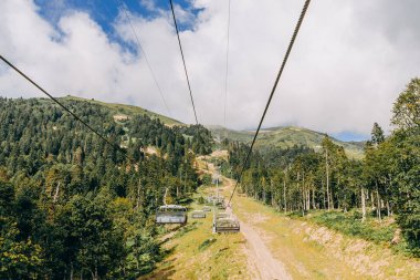 Kafkas dağları. Rusya. Soçi. Kayak merkezi Rosa Khutor.