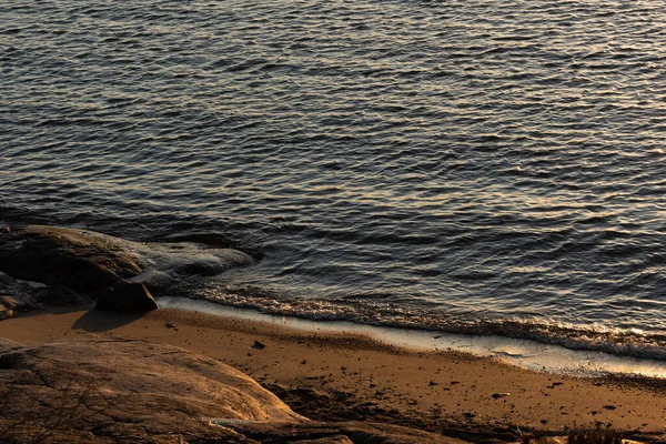 Невеликий Пляж Скелі Заході Сонця — стокове фото