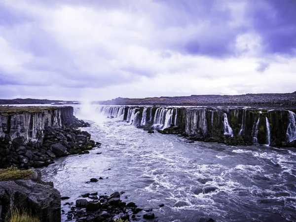 冰岛北部塞尔科斯瀑布的壮丽景色 图库图片
