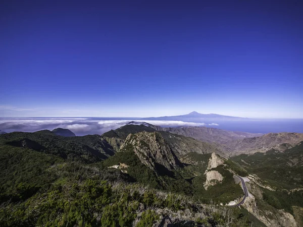 Bellissimo scenario panoramico delle montagne nel Parco Nazionale di Garajonay a La Gomera Isole Canarie Spagna — Foto Stock