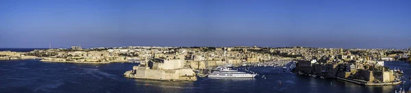 Panoramatická siluta Valleta Malta — Stock fotografie