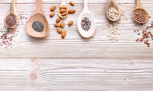 Différents Types Grains Céréales Sur Fond Bois Minable — Photo