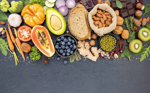 Sağlıklı gıdalar seçimi için Malzemeler. İyileşme kavramı