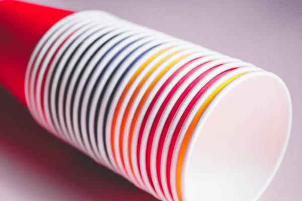 Copos de papel multicoloridos . — Fotografia de Stock