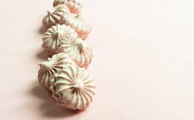 Siyah frenk üzümü marshmallow.