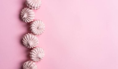 Siyah frenk üzümü marshmallow.