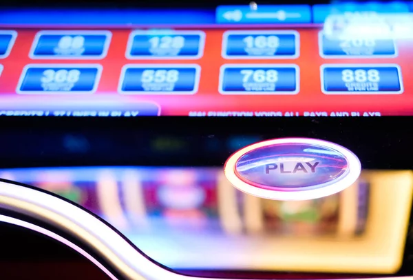 Jouer bouton casino machine à sous . — Photo
