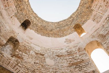 Hırvatistan, Split eski kenti, Unesco dünya mirası, Roma İmparatoru Diocletianus tapınağının iç 