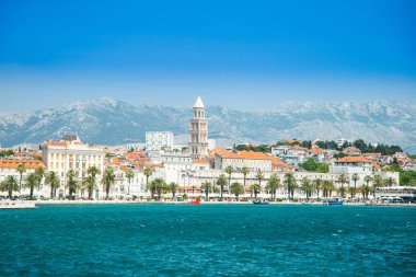 Split, Hırvatistan, sahil ve eski şehir görünümü, Adriyatik kıyısı, deniz manzarası