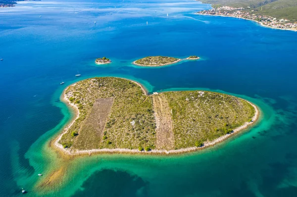 Bela Ilha Forma Coração Galesnjak Perto Zadar Dalmácia Croácia Vista — Fotografia de Stock