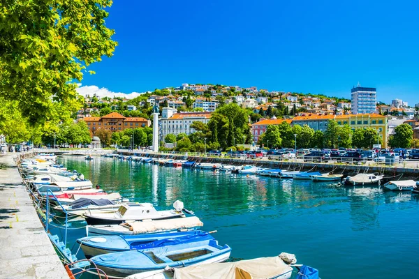 Kroatië Rijeka Uitzicht Skyline Van Delta Rjecina Boten Aan Voorkant — Stockfoto