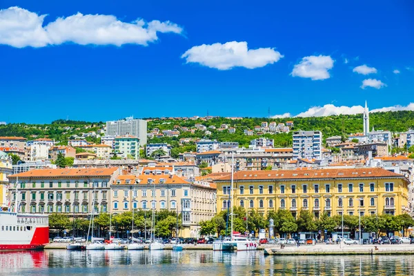 Uitzicht Aan Het Water Stad Rijeka Kroatië Boten Jachthaven Oude — Stockfoto