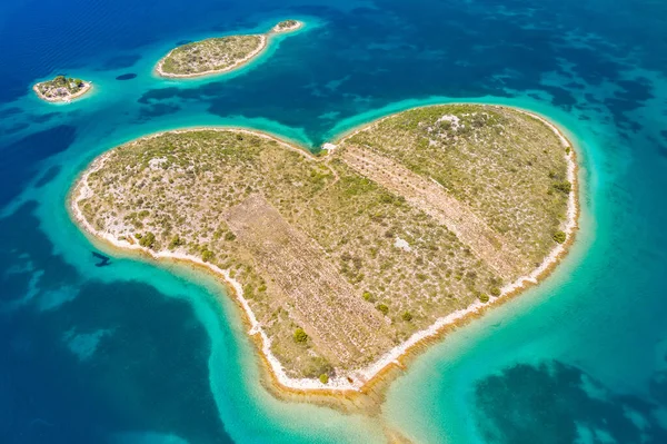 Erstaunliches Kroatien Adriaküste Luftaufnahme Der Herzförmigen Insel Galesnjak Smaragdgrünen Meer — Stockfoto