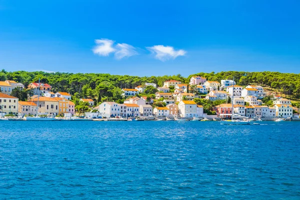 Wybrzeże Miejscowości Mali Losinj Wyspie Losinj Wybrzeże Adriatyku Chorwacji — Zdjęcie stockowe