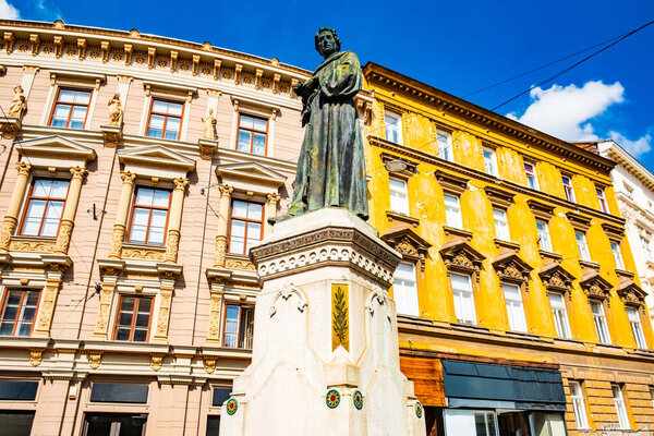 Памятник Андрее Качичу Миосичу, хорватскому поэту и францисканскому монаху, установленный в XIX веке на улице Месницкой, Загреб, столица Хорватии