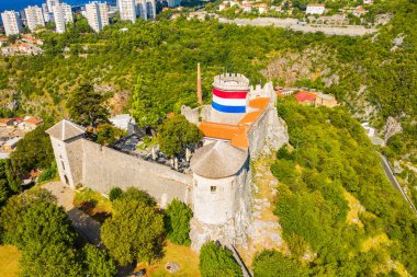 Hırvatistan 'ın Rijeka kentindeki Trsat kalesinin hava manzarası