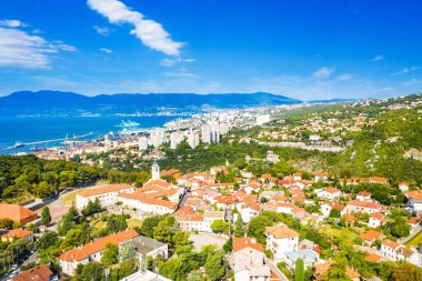 Hırvatistan 'ın Rijeka kentindeki Trsat bölgesinin panoramik görüntüsü