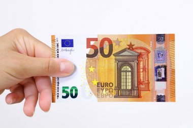El tutan bir Euro banka notu izole hiçbir arka plan
