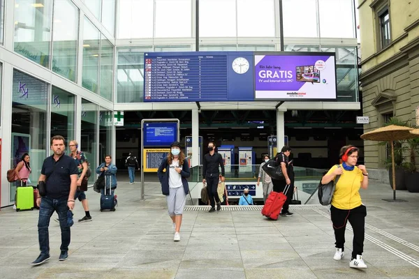 Winterthur Switzerland August 2020 Passengers Masks Territory Railway Station — Stock Photo, Image